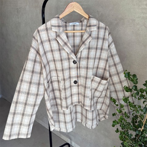 レディース　ジャケット(おなつ)