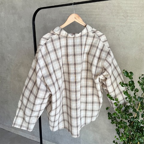 レディース　ジャケット(おなつ)