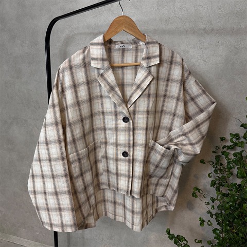 レディース　ジャケット(おなつ)