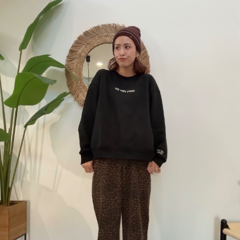 レディース　ロゴプルオーバー（saori）