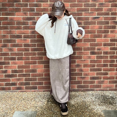 レディース　ボアプルパーカー（YUI）