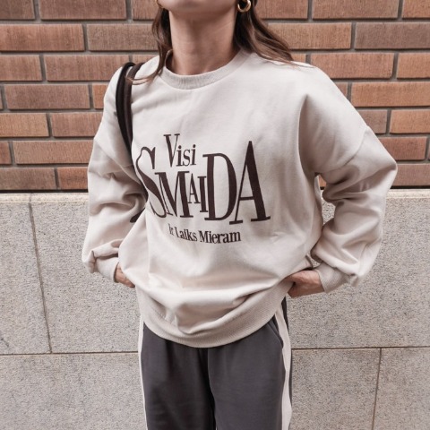 レディース　配色ロゴオーバーサイズプルオーバー（YUI）