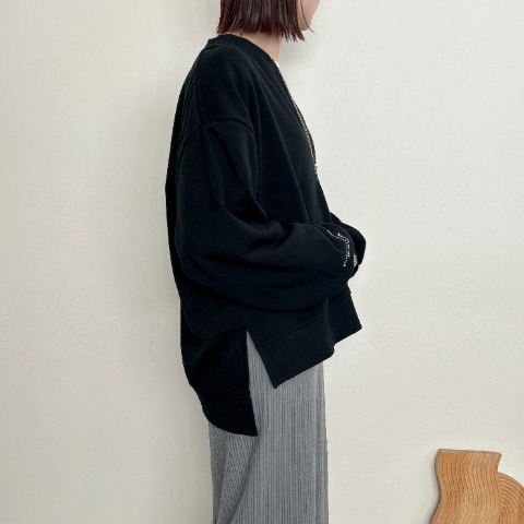 レディース　バックタグ袖刺繍ハーフジッププルオーバー（rumi）