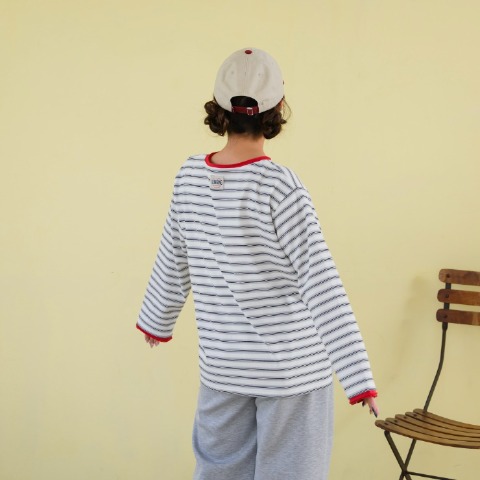 レディース　レイヤード風ボーダープルオーバー（Taiyou）