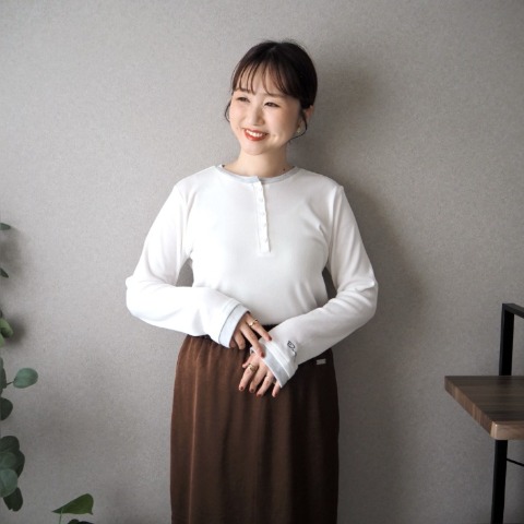 レディース　シアー配色プルオーバー（omi）