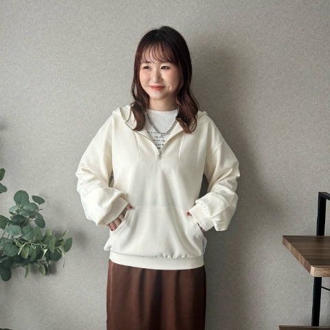 レディース　ダンボールハーフジップパーカ（omi）
