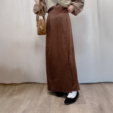 レディース　【低身長さん向け】ウェーブデザインスカート（akane）