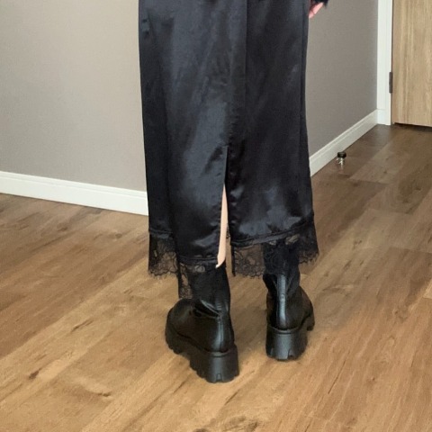 レディース　裾レースサテンナロースカート（ammy）