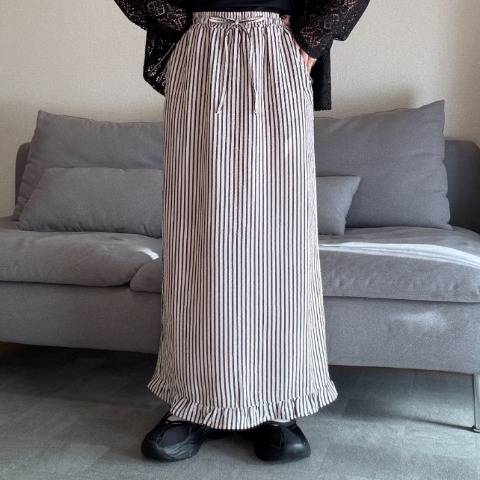 レディース　ストライプ柄 裾スリルスカート（akaru）