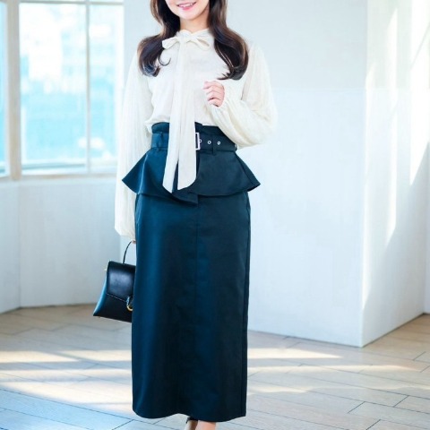 レディース　ウエストコルセット風フリルスカート（serimash）