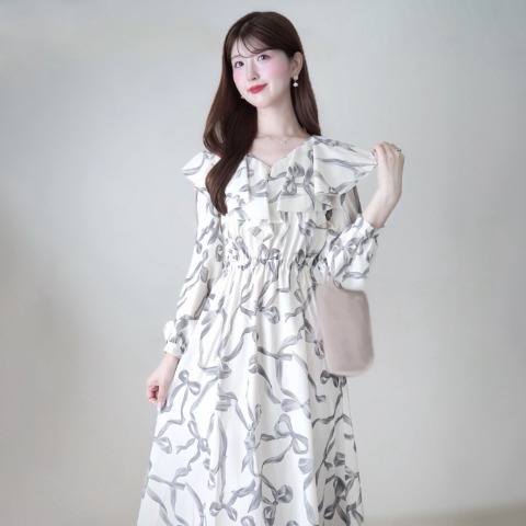 レディース　リボン柄ワンピース（門脇伶奈）
