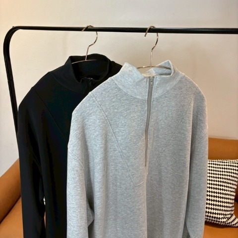 レディース　ハーフジップワンピース（NON）