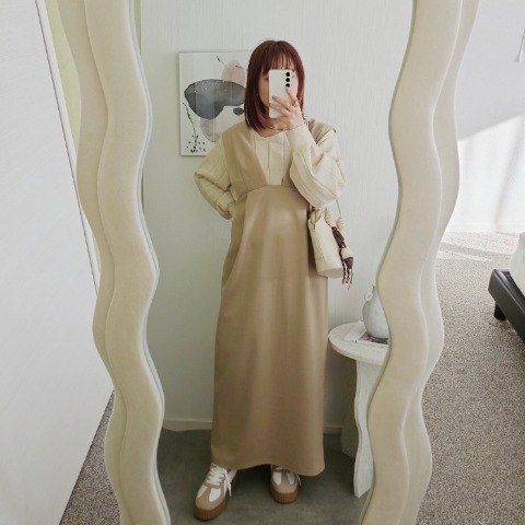 レディース　メルトンコクーンジャンパースカート（りんご）