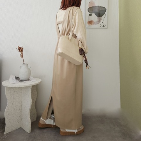 レディース　メルトンコクーンジャンパースカート（りんご）