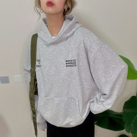 レディース 　ロゴ刺繍ビッグパーカ（NON）