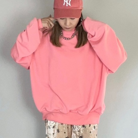 レディース　ボリューム袖ビッグプルオーバー（NATSUMI）