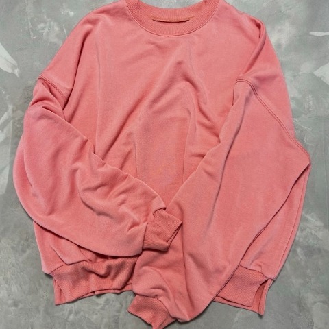 レディース　ボリューム袖ビッグプルオーバー（NATSUMI）