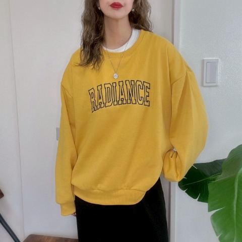 レディース　刺繍ロゴプルオーバー（NON）