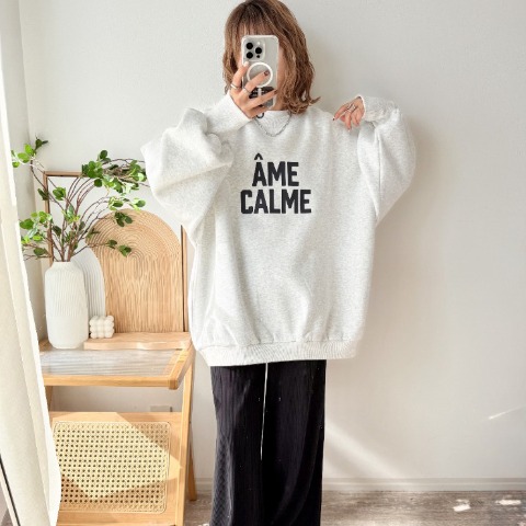 レディース　ルーズフィットロゴプルオーバー（MAYO）