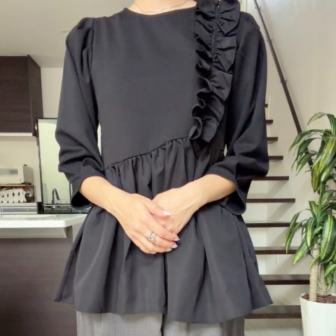 レディース　フリルペプラムプルオーバー(miyo)