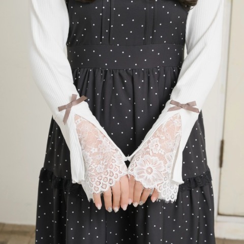 レディース　袖レースプルオーバー(maki)