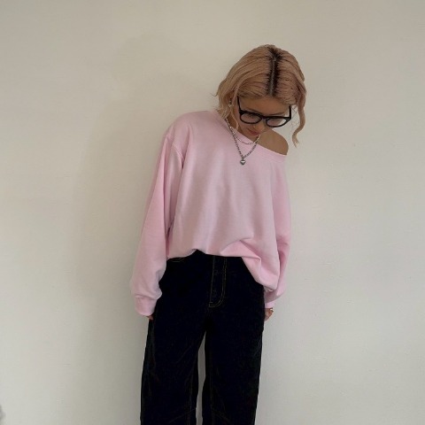 レディース　オーバーサイズボートネックプルオーバー（anna）