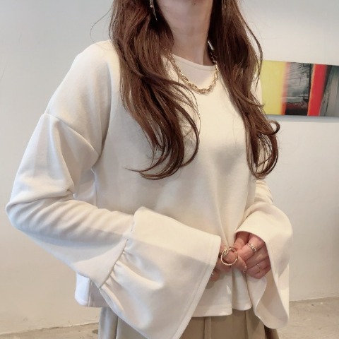 レディース　2WAYフリルプルオーバー（chico）