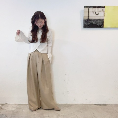 レディース　2WAYフリルプルオーバー（chico）