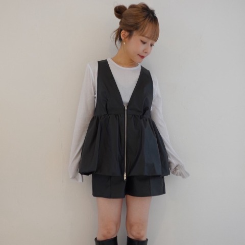 レディース　合皮ショートパンツ（miyu）