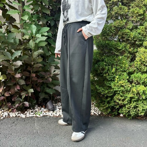 レディース　スエットバレルパンツ（omi）
