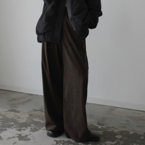 レディース　サテンストレートパンツ(hideka)