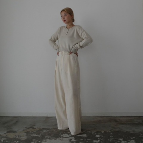 レディース　サテンストレートパンツ(hideka・高身長さん)