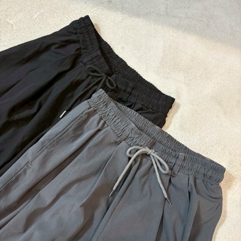 レディース　ボリュームコクーンパンツ（NON）