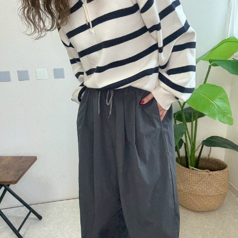 レディース　ボリュームコクーンパンツ（NON）