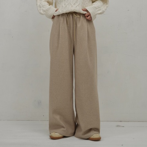 レディース　タックニットストレートパンツ（natsuki）