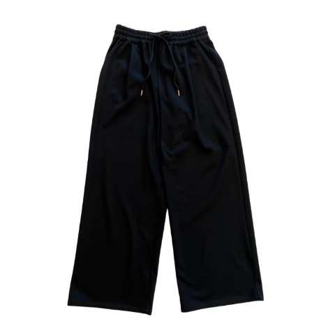 レディース　タックニットストレートパンツ（natsuki）