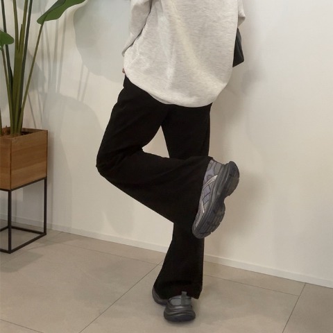 【LLサイズ】レディース　コールテンフレアパンツ（saori）