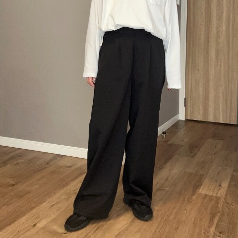 レディース　裏起毛タックストレートパンツ（ammy）