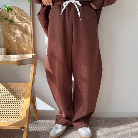 レディース　裏起毛スウェットカーブパンツ（MAYO）