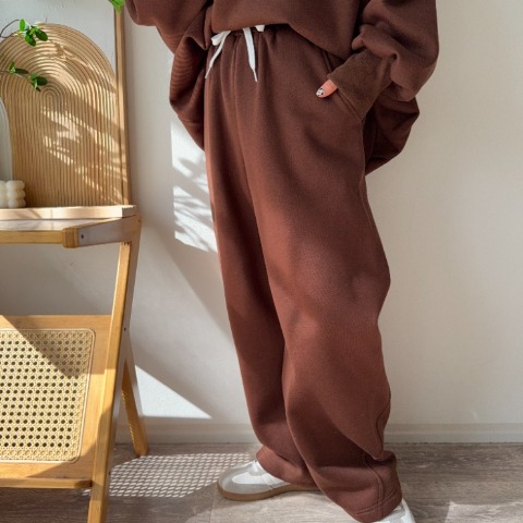 レディース　裏起毛スウェットカーブパンツ（MAYO）