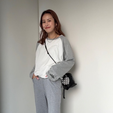 【高身長さん向け】レディース　カラーフレアパンツ（saori）