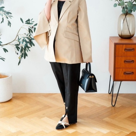 レディース　裾パールモチーフ付きパンツ（serimash）