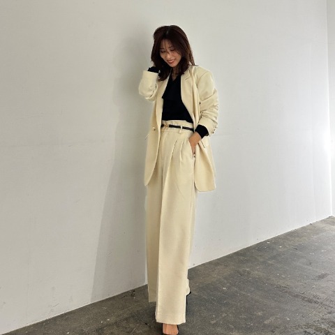 レディース　タックワイドパンツ(chihiro)