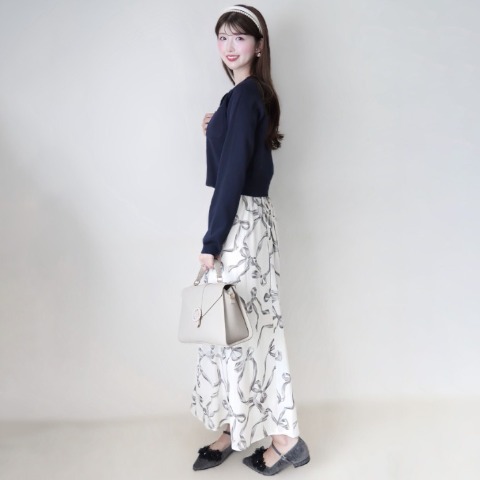 レディース　ゴールドボタンカーディガン（門脇伶奈）