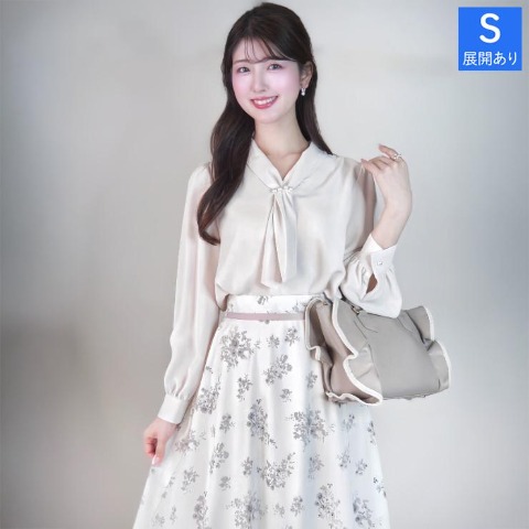 レディース　ボウタイブラウス（門脇伶奈）