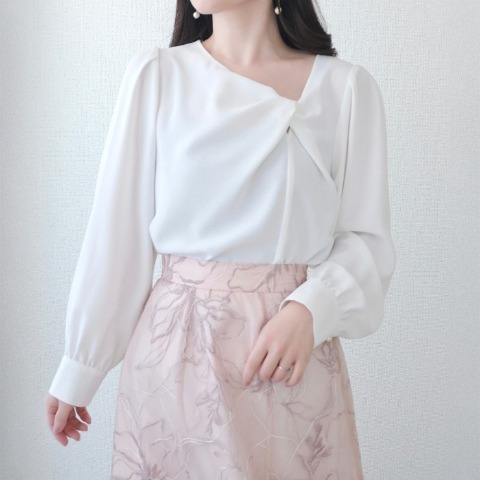 レディース　ブラウス（Yuiko）