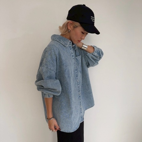 レディース　ビッグシルエットケミカルデニムシャツ（anna）