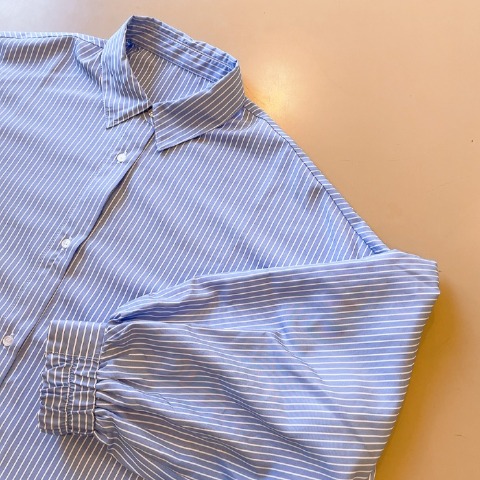 レディース　ストライプシャツ（chico）