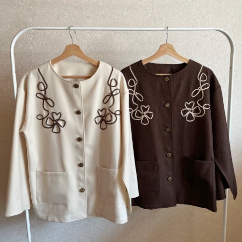レディース　コーデ刺繍ジャケット（mog）