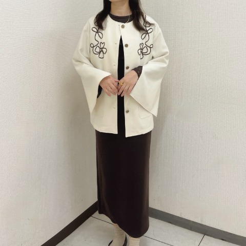 レディース　コーデ刺繍ジャケット（mog）